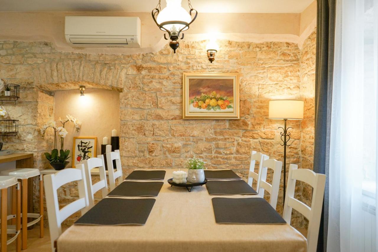 Leon With Private Pool Villa Sveti Petar u Sumi ภายนอก รูปภาพ
